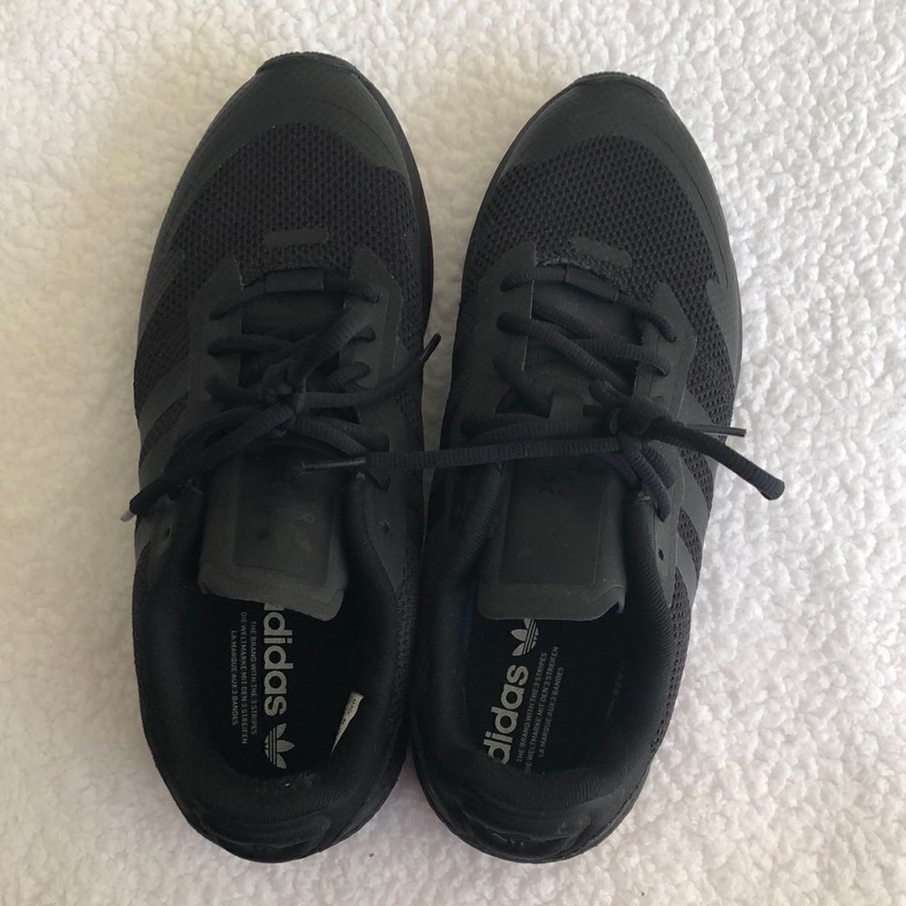 Adidas Original’s Zx K1 Boost Sneaker Size 10 Black Gently used black